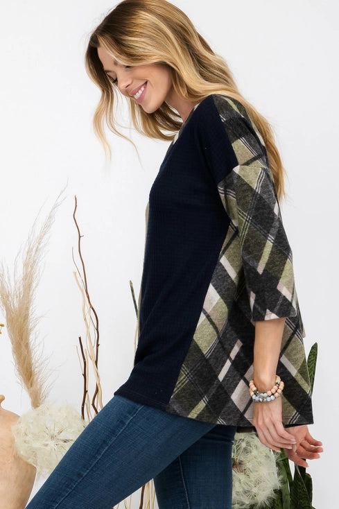 COLOR BLOCK TOP