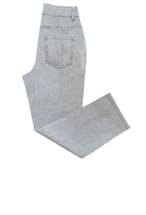 The latest Ethyl fashion must-have: Sleek Line Crop Jeans. Designed with precision, these chic denim crops boast crisp lines for a slimming effect, ensuring you look and feel effortlessly stylish all day long. Light weight Button zip with pockets