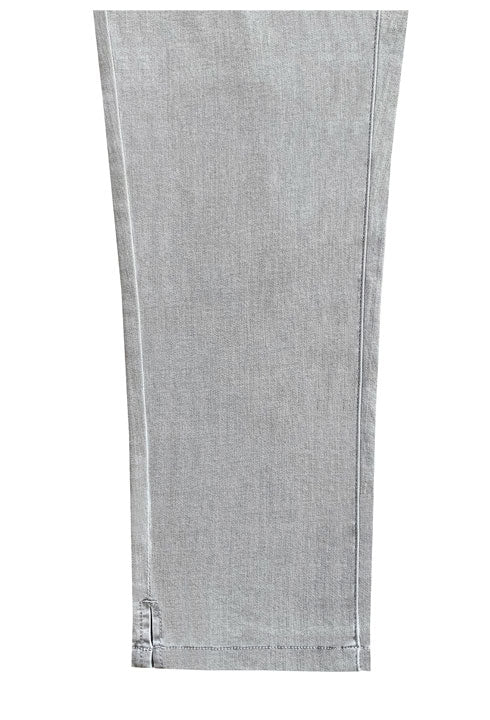 The latest Ethyl fashion must-have: Sleek Line Crop Jeans. Designed with precision, these chic denim crops boast crisp lines for a slimming effect, ensuring you look and feel effortlessly stylish all day long. Light weight Button zip with pockets